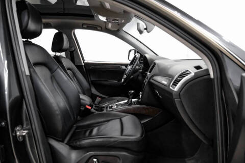 2017 Audi Q5 2.0T quattro Premium Plus