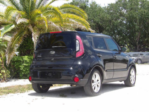2016 Kia Soul +
