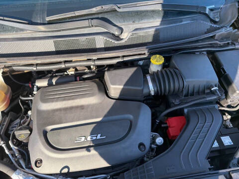 2017 Chrysler Pacifica Touring-L