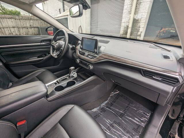 2020 Nissan Altima 2.5 Platinum