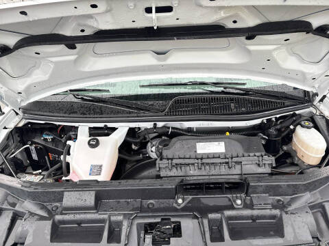 2023 Chevrolet Express LS 3500