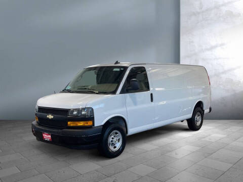 2023 Chevrolet Express 2500