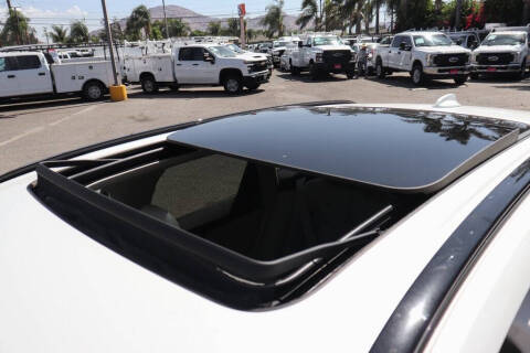 2024 Volvo XC60 B5 Core Dark Theme