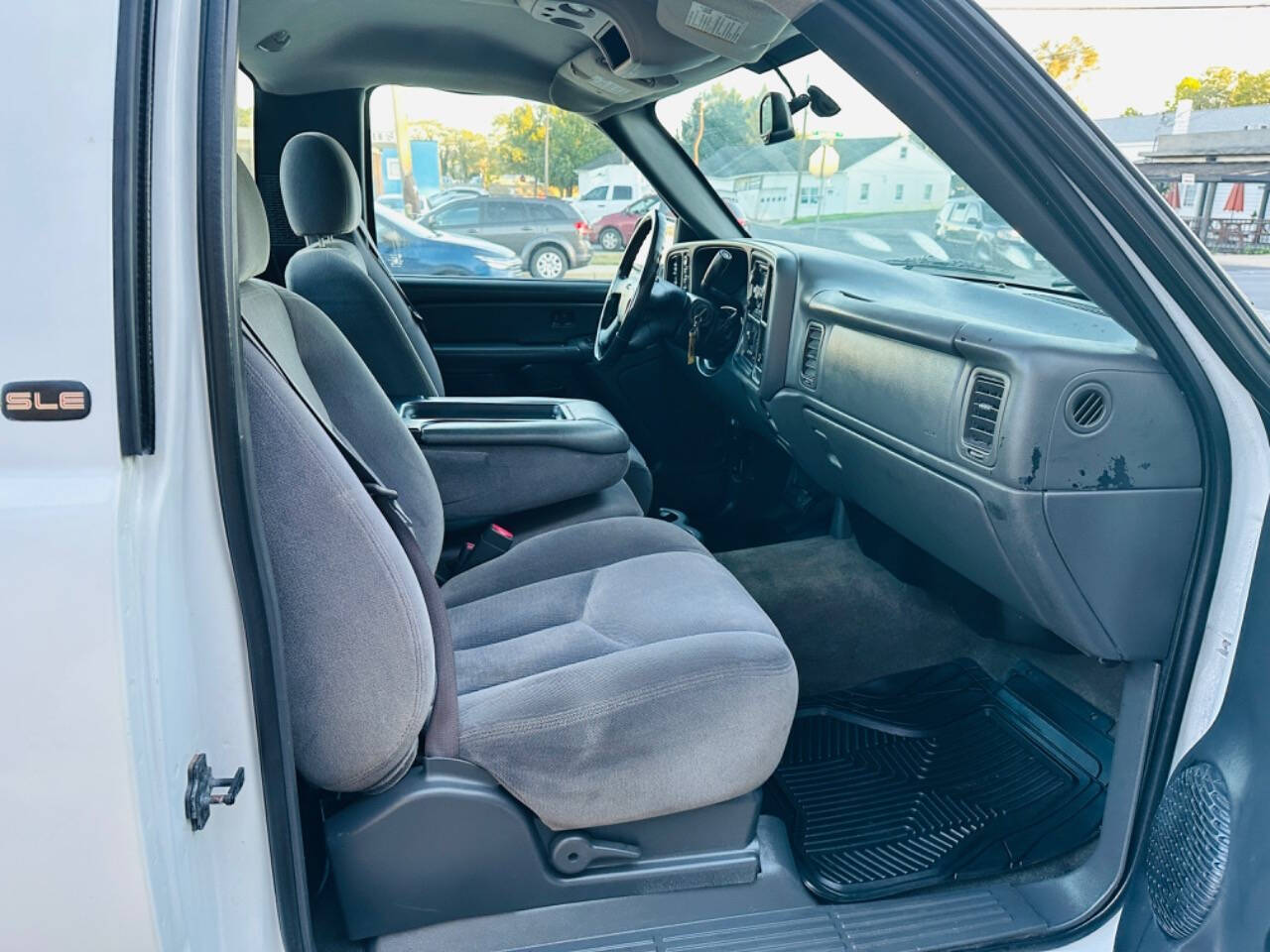 2004 GMC Sierra 1500 for sale at American Dream Motors in Winchester, VA