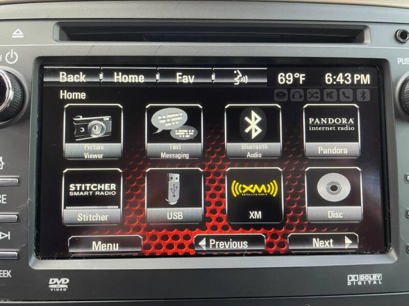 2016 GMC Acadia Denali