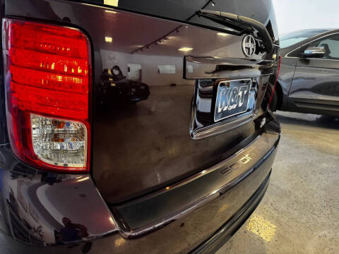 2015 Scion xB