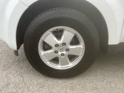 2011 Ford Escape XLT