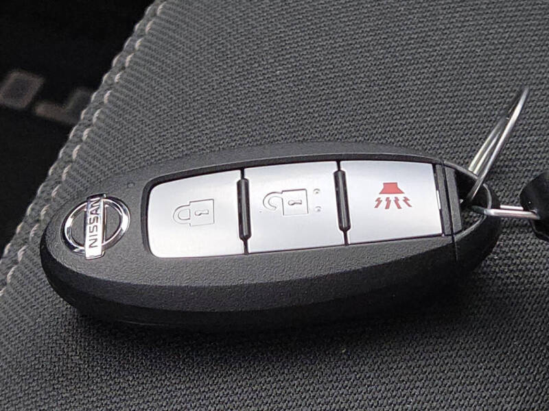 2019 Nissan Titan SV