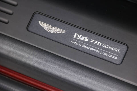 2023 Aston Martin DBS