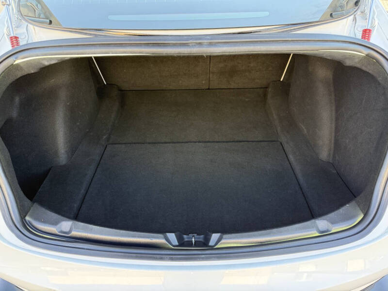 2018 Tesla Model 3 Performance