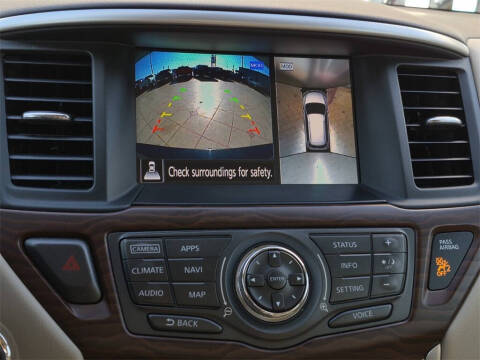 2017 Nissan Pathfinder Platinum