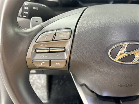 2022 Hyundai Ioniq Plug-in Hybrid Limited