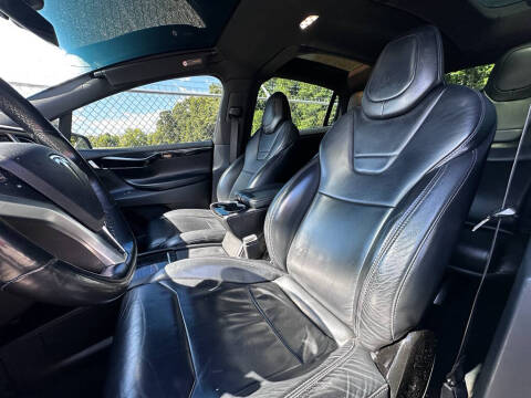 2017 Tesla Model X 75D