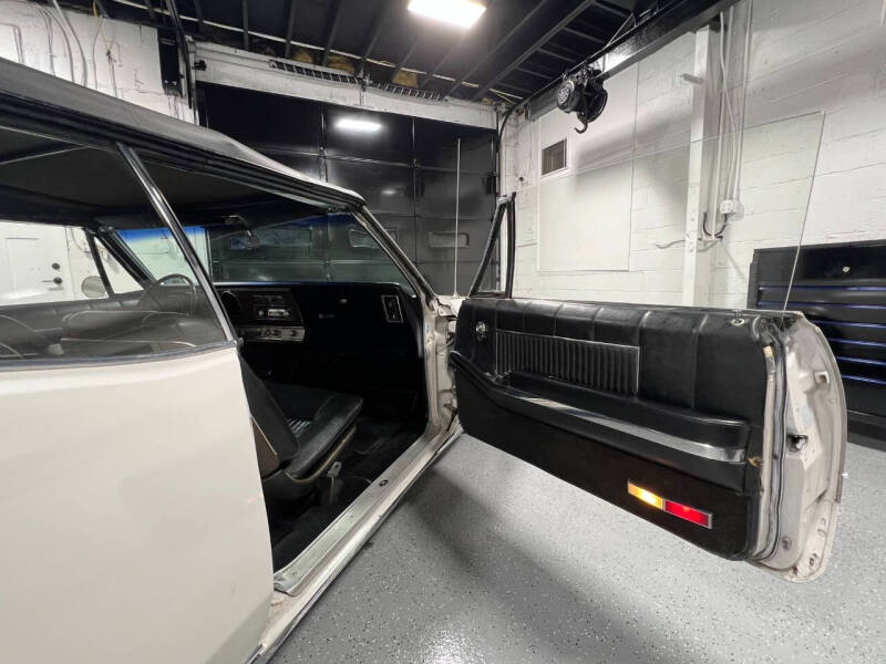 1967 Oldsmobile Ninety-Eight