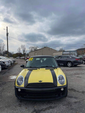 CERTIFIED & PRE-OWNED MINI INVENTORY IN CINCINNATI, OHIO