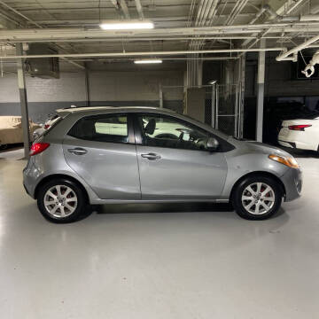 2013 Mazda MAZDA2 Touring