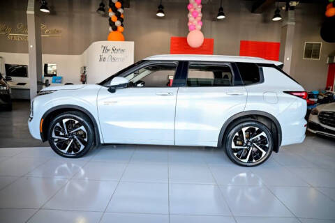 2023 Mitsubishi Outlander PHEV 40th Anniversary