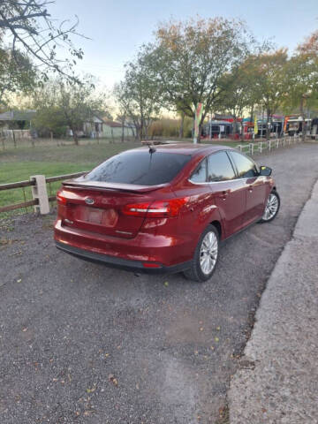 2017 Ford Focus Titanium