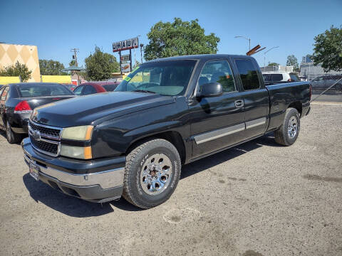 2007 Chevrolet Silverado 1500 Classic for sale at Larry's Auto Sales Inc. in Fresno CA