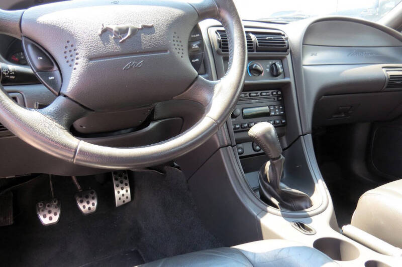 2001 Ford Mustang GT