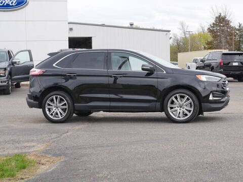 2023 Ford Edge Titanium