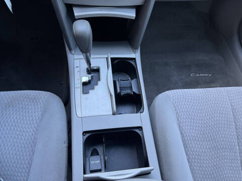 2011 Toyota Camry LE