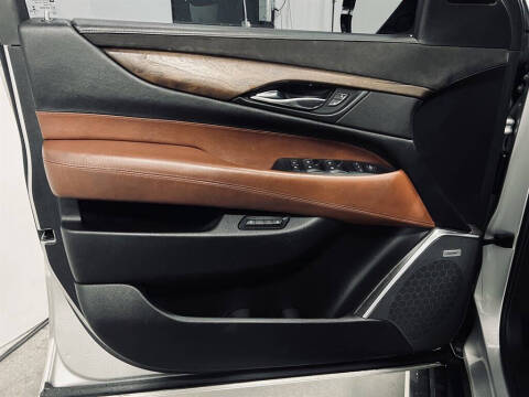 2017 Cadillac Escalade Premium Luxury