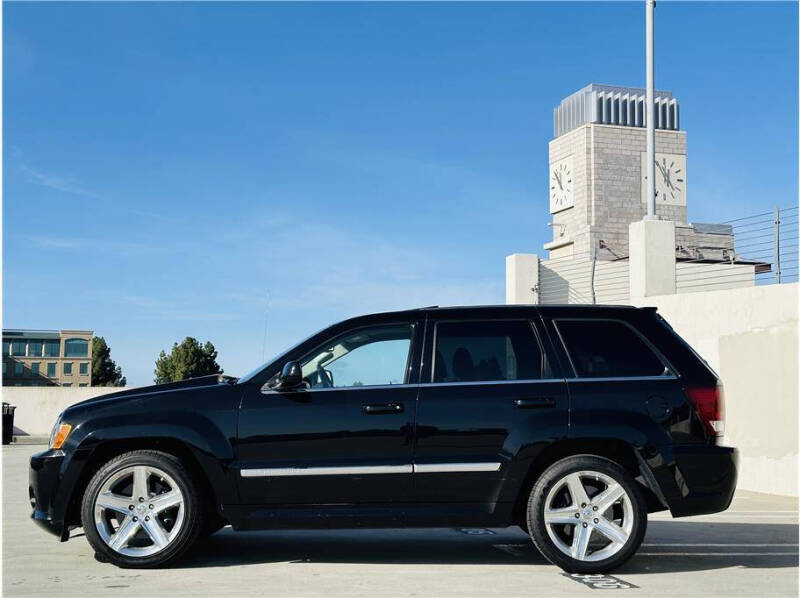 2007 Jeep Grand Cherokee SRT-8 photo 9