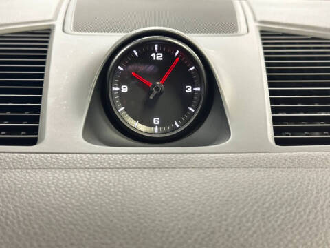 2022 Porsche Cayenne Platinum Edition