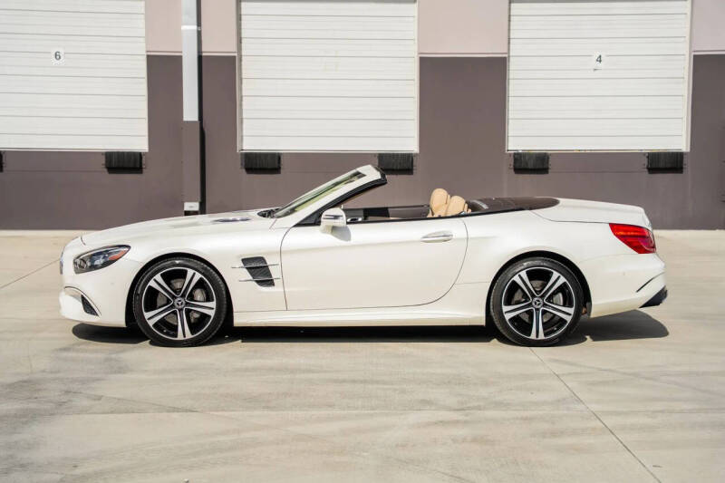 2017 Mercedes-Benz SL-Class