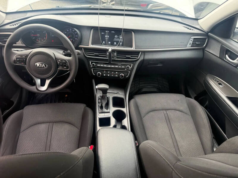 2018 Kia Optima LX