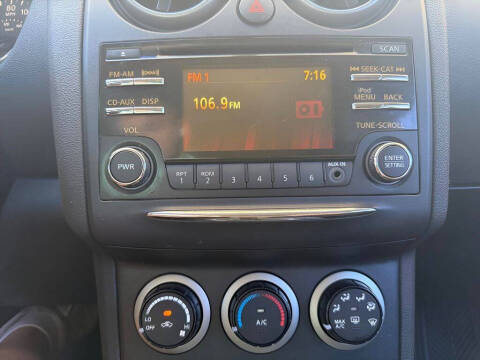 2013 Nissan Rogue S