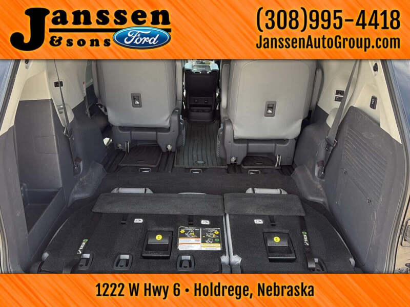 2021 Toyota Sienna Limited 7-Passenger