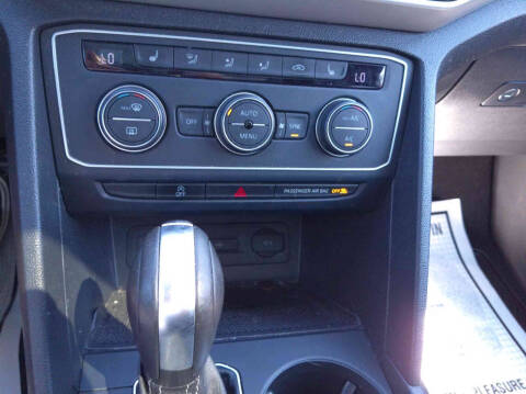 2021 Volkswagen Atlas Cross Sport V6 SE R-Line