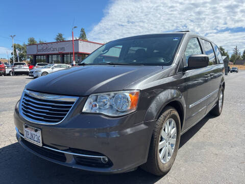2016 Chrysler Town and Country Touring