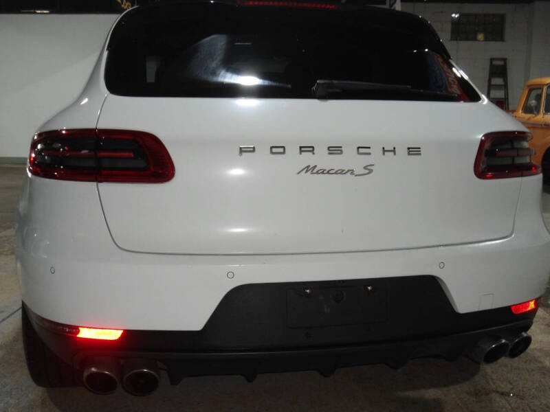 2016 Porsche Macan S