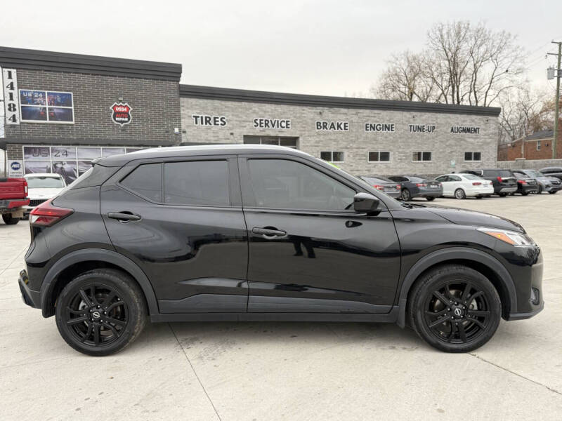 2022 Nissan Kicks SV