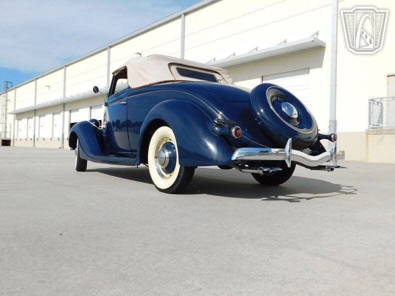 1936 Ford Cabriolet