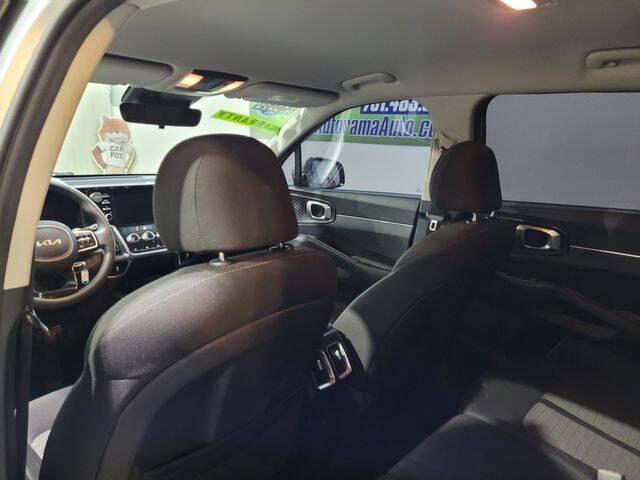 2022 Kia Sorento LX