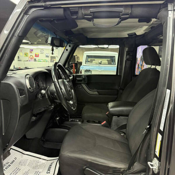 2016 Jeep Wrangler Unlimited Sport