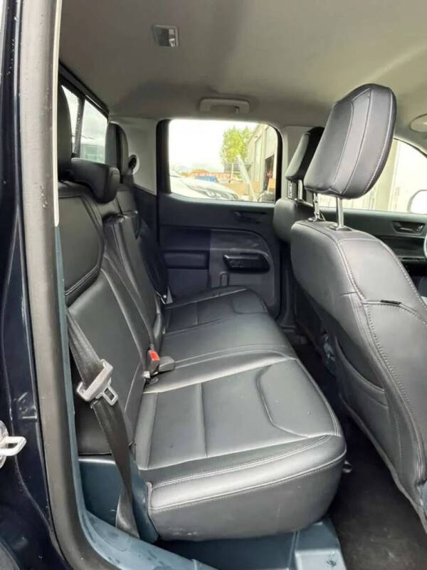 2023 Ford Maverick Lariat