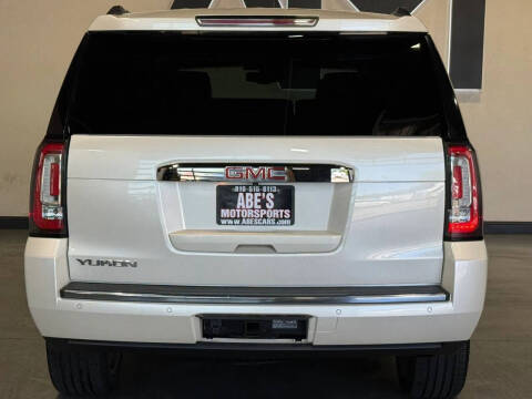 2015 GMC Yukon Denali