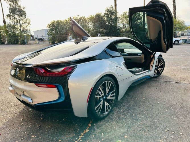 2014 BMW i8