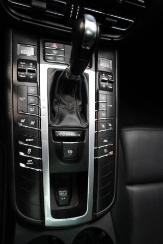 2019 Porsche Macan S