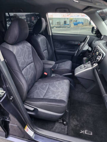 2012 Scion xB