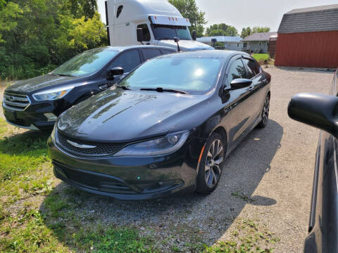 2015 Chrysler 200 for sale at Clare Auto Sales, Inc. in Clare MI