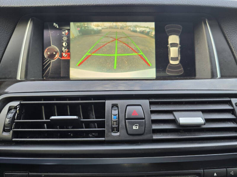 2016 BMW 5 Series 528i xDrive