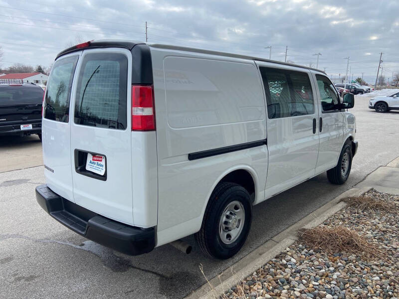 2020 Chevrolet Express 2500