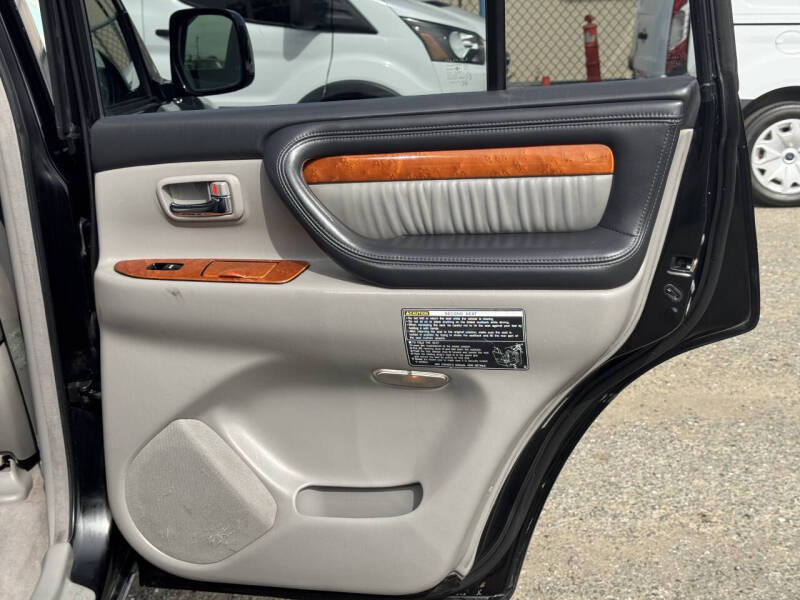 2006 Lexus LX 470