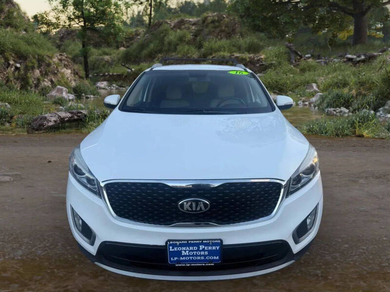 2016 Kia Sorento EX V6